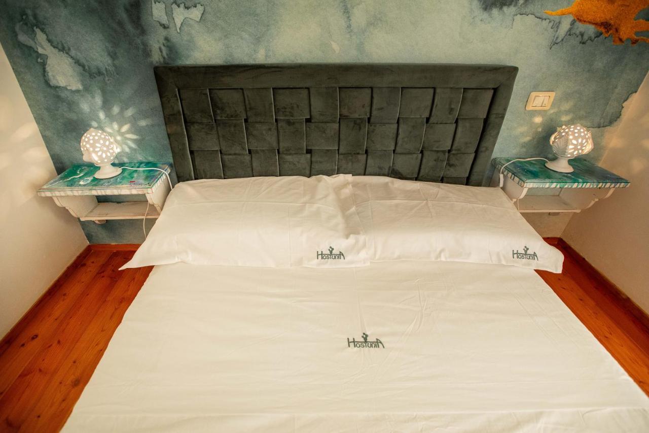 Hostunia Apartment Екстериор снимка