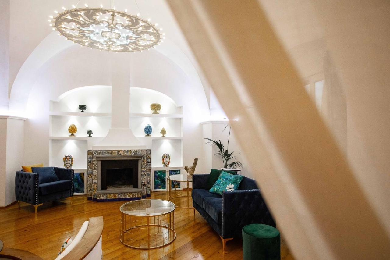 Hostunia Apartment Екстериор снимка